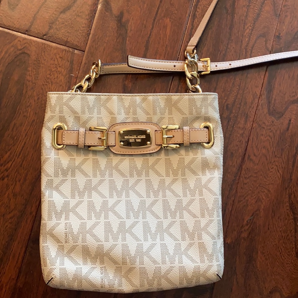 Perfect condition Michael Kors purse
